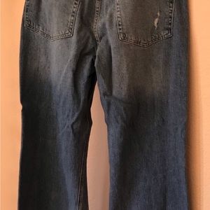 So cute! Baggy straight legged jeans.